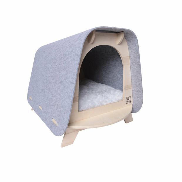 Woody Cozy Cat House Beds